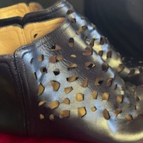 NBW Tate Black shoes from House of Harlow 1960 - Picture 2 of 10